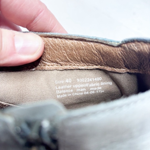 Dansko Nubuck Gray Leather Maria Ankle Clog Boots Size 40 - Picture 12 of 12